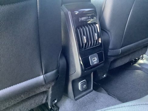 Used 2024 Jeep Compass Limited image 24