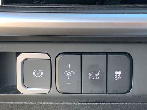 Used 2025 Hyundai Santa Fe SEL image 23