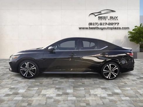 Used 2021 Nissan Sentra SR FWD image 4