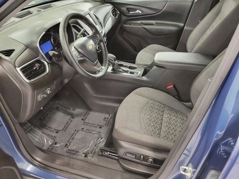 Used 2024 Chevrolet Equinox LT image 9