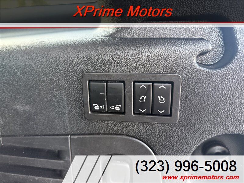 Used 2020 GMC Yukon XL SLT AWD/4WD image 15