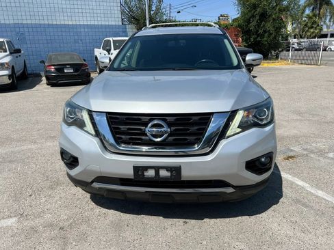 Used 2019 Nissan Pathfinder SV w/ Cargo Package AWD/4WD image 2