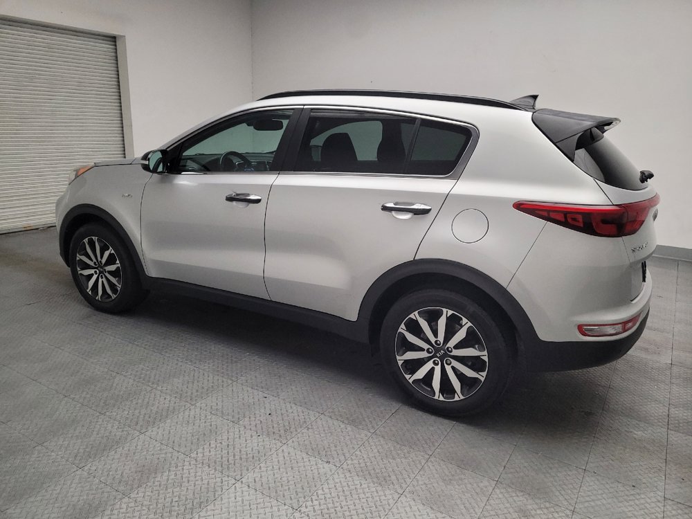 Used 2019 Kia Sportage EX w/ Option Group 040 AWD/4WD image 3