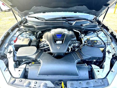 Used 2014 Maserati Ghibli S Q4 image 14