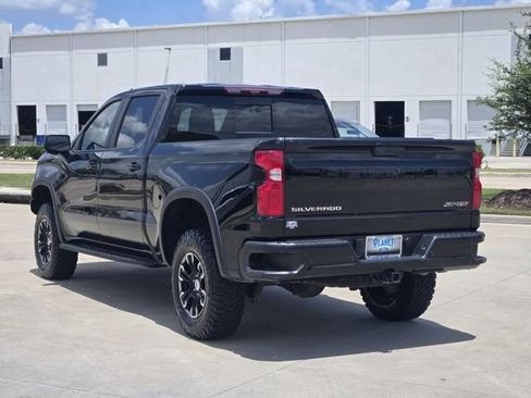 Used 2024 Chevrolet Silverado 1500 ZR2 w/ Technology Package AWD/4WD image 6