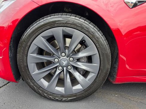 Used 2018 Tesla Model S 75D AWD/4WD image 14