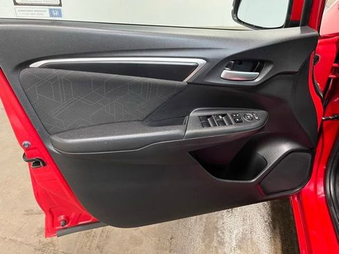 Used 2016 Honda Fit EX image 20