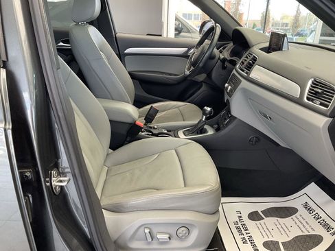 Used 2018 Audi Q3 2.0T Premium w/ Convenience Package image 13