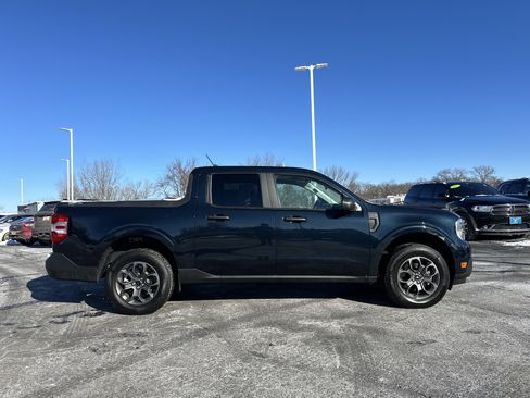 Certified 2023 Ford Maverick XLT image 2