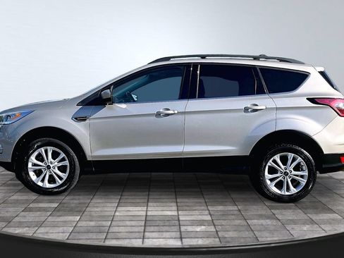 Used 2018 Ford Escape SEL AWD/4WD image 4