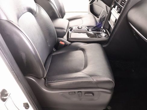 Used 2023 INFINITI QX80 Luxe w/ Cargo Package image 15