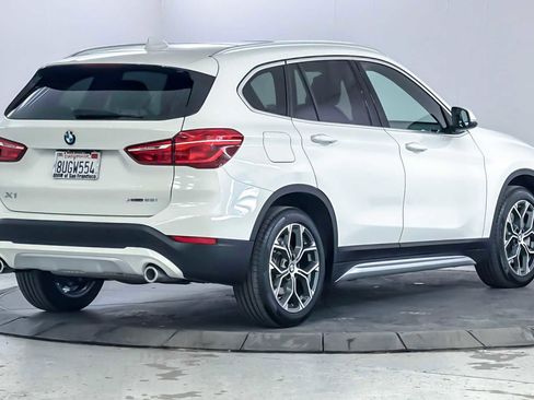 Used 2021 BMW X1 xDrive28i w/ Convenience Package image 2