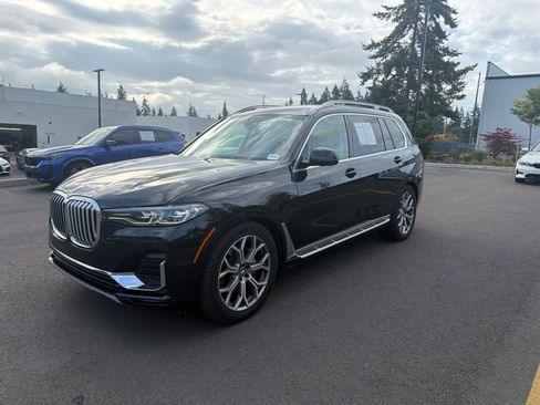Used 2022 BMW X7 xDrive40i AWD/4WD image 2