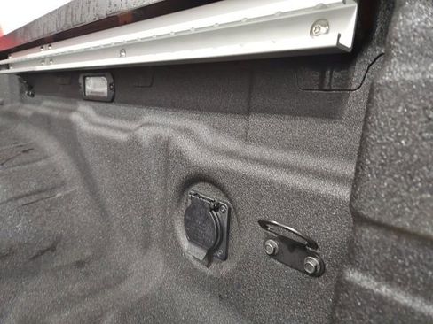 New 2026 Nissan Frontier SV w/ SV Convenience Package AWD/4WD image 14