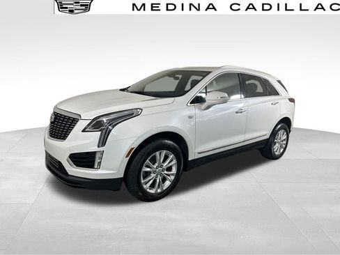 Certified 2024 Cadillac XT5 Luxury w/ LPO, Floor Liner Package FWD image 1