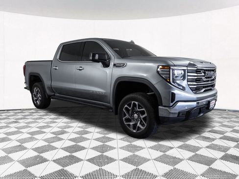 Used 2024 GMC Sierra 1500 SLT w/ SLT Premium Plus Package AWD/4WD image 22