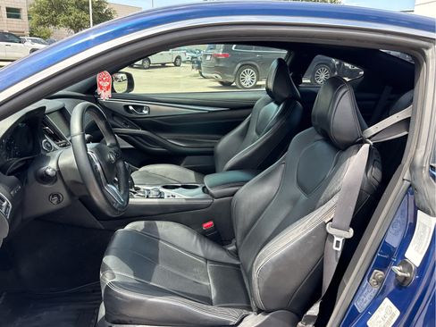 Used 2017 INFINITI Q60 3.0t AWD/4WD image 5
