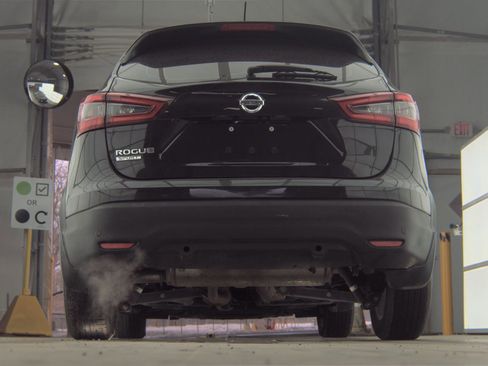 Used 2020 Nissan Rogue Sport S w/ Appearance Package image 10