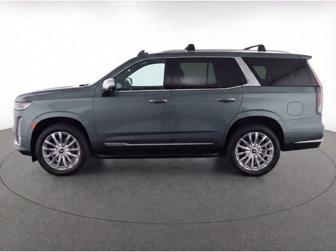 Certified 2023 Cadillac Escalade Premium Luxury image 6