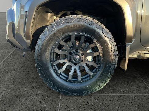 New 2026 Toyota 4Runner SR5 image 14