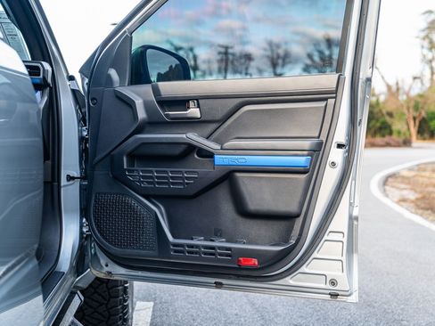 Used 2024 Toyota Tacoma TRD Sport image 16