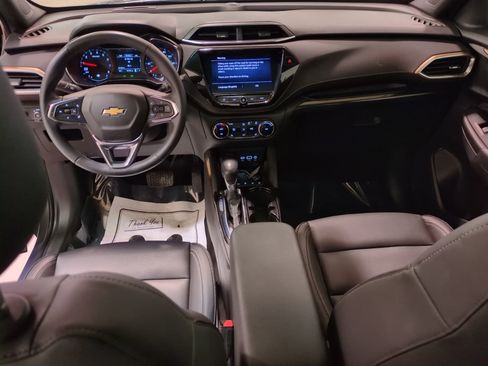 Used 2022 Chevrolet TrailBlazer ACTIV w/ Sun and Liftgate Package image 16