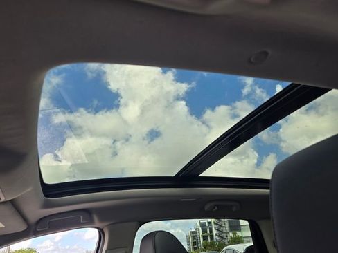 Used 2024 Acura MDX FWD image 18