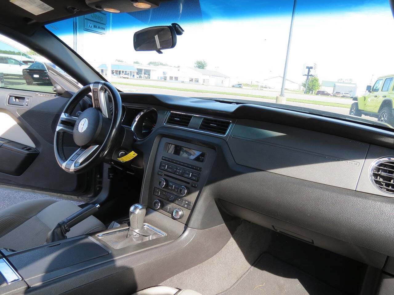Used 2013 Ford Mustang GT w/ Security Pkg RWD image 15