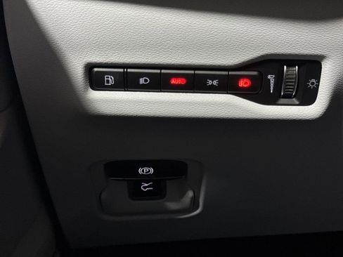 New 2026 Jeep Cherokee Overland AWD/4WD image 19