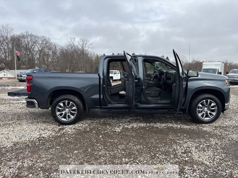 Used 2022 Chevrolet Silverado 1500 LT w/ Z71 Off-Road Package image 15