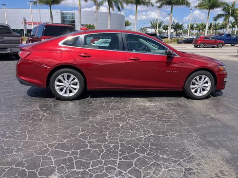 Used 2019 Chevrolet Malibu LT image 1