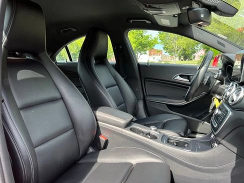 Used 2017 Mercedes-Benz CLA 250 image 25