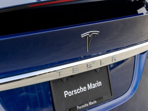 Used 2016 Tesla Model X 70D image 19