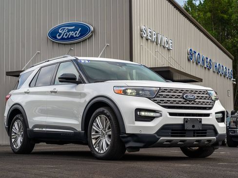 Used 2023 Ford Explorer Limited w/ Equipment Group 301A RWD image 1