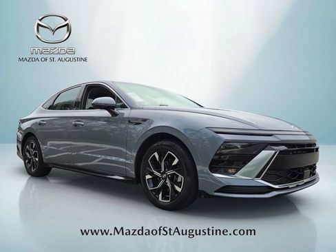 Used 2025 Hyundai Sonata SEL FWD image 17