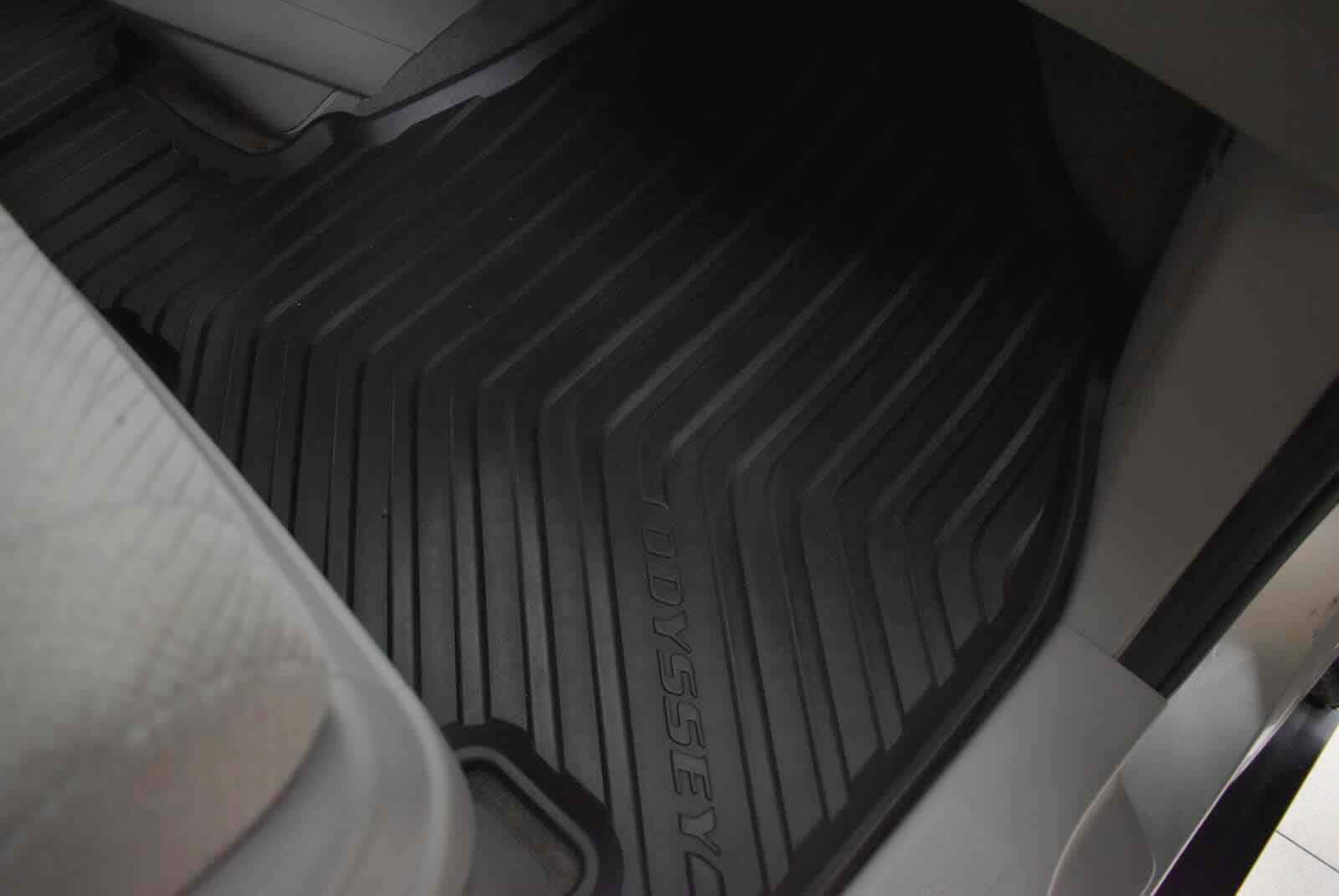 Used 2015 Honda Odyssey EX image 35