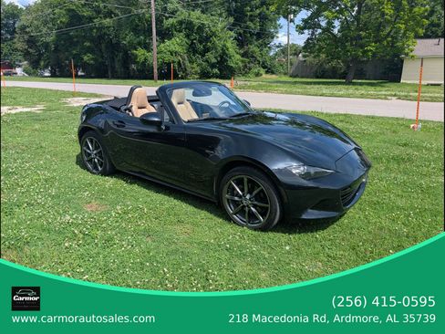 Used 2016 MAZDA MX-5 Miata Grand Touring RWD image 2