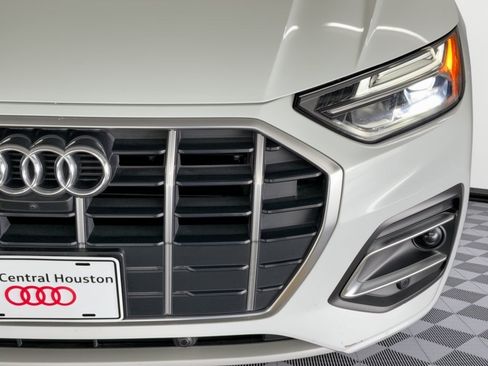 Used 2023 Audi Q5 2.0T Premium Plus w/ Premium Plus Package AWD/4WD image 12