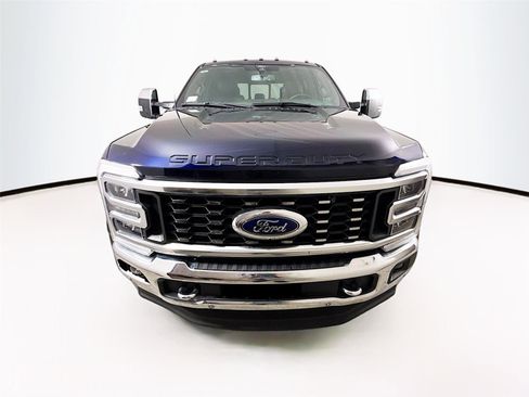 Used 2024 Ford F450 King Ranch w/ Chrome Package image 11
