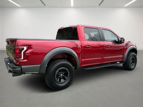 Used 2018 Ford F150 Raptor w/ Equipment Group 802A Luxury image 4