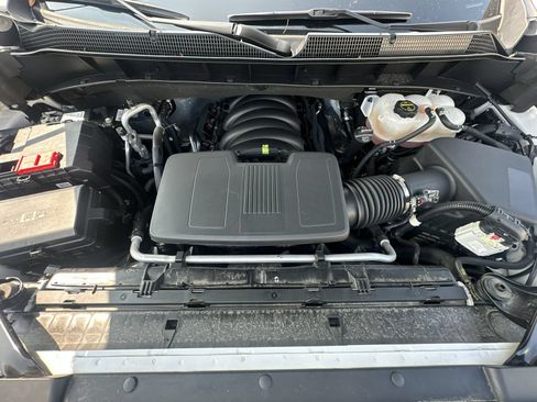 Used 2024 Chevrolet Silverado 1500 LTZ w/ LTZ Premium Package AWD/4WD image 33