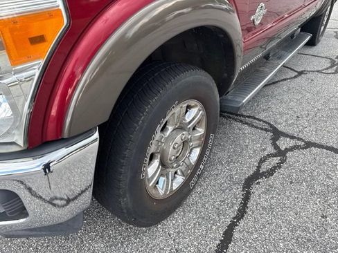 Used 2016 Ford F250 Lariat w/ Lariat Ultimate Package AWD/4WD image 4
