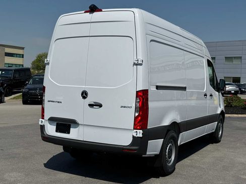 New 2025 Mercedes-Benz Sprinter 2500 image 3