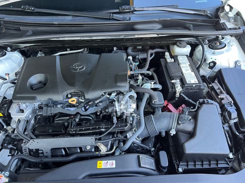 Used 2023 Toyota Camry SE w/ Convenience Package FWD image 22