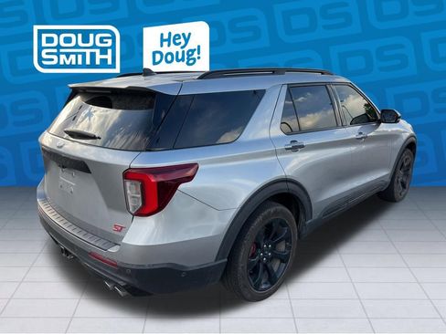 Used 2021 Ford Explorer ST w/ Equipment Group 401A image 5