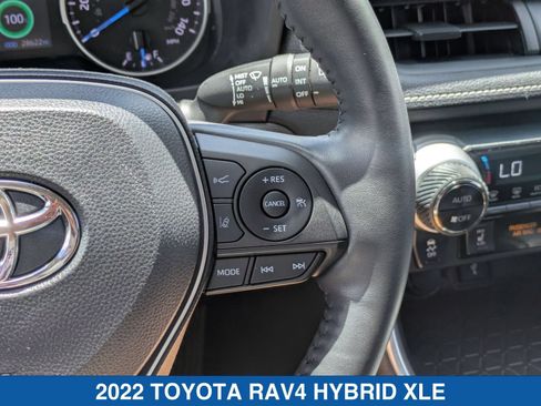 Used 2022 Toyota RAV4 XLE w/ Convenience Package AWD/4WD image 18