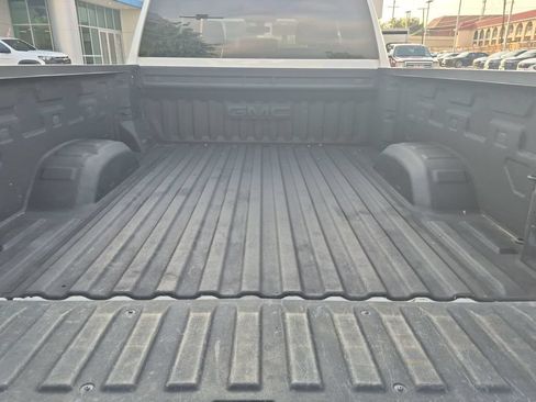 Used 2022 GMC Sierra 2500 SLE w/ SLE Value Package; AWD/4WD image 22
