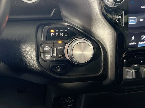 Used 2023 RAM 1500 Laramie image 17