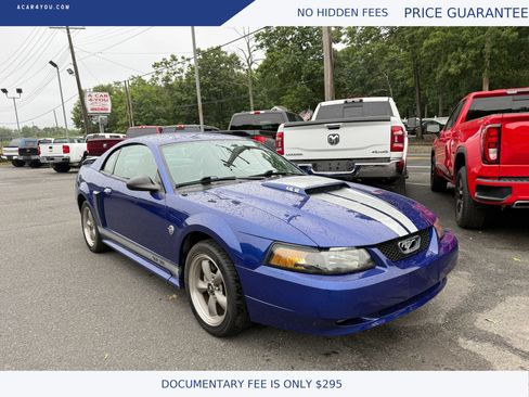 Used 2004 Ford Mustang GT RWD image 4