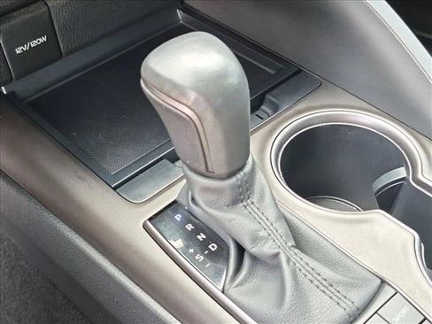 Used 2024 Toyota Camry SE w/ Convenience Package FWD image 12